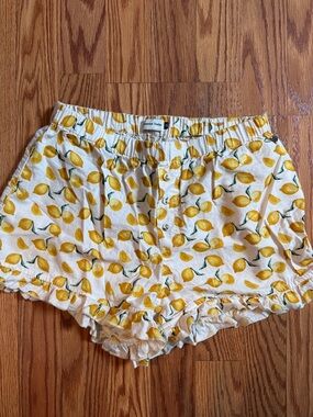 Lemon Print Women's Lounge Shorts - XS White/Yellow
